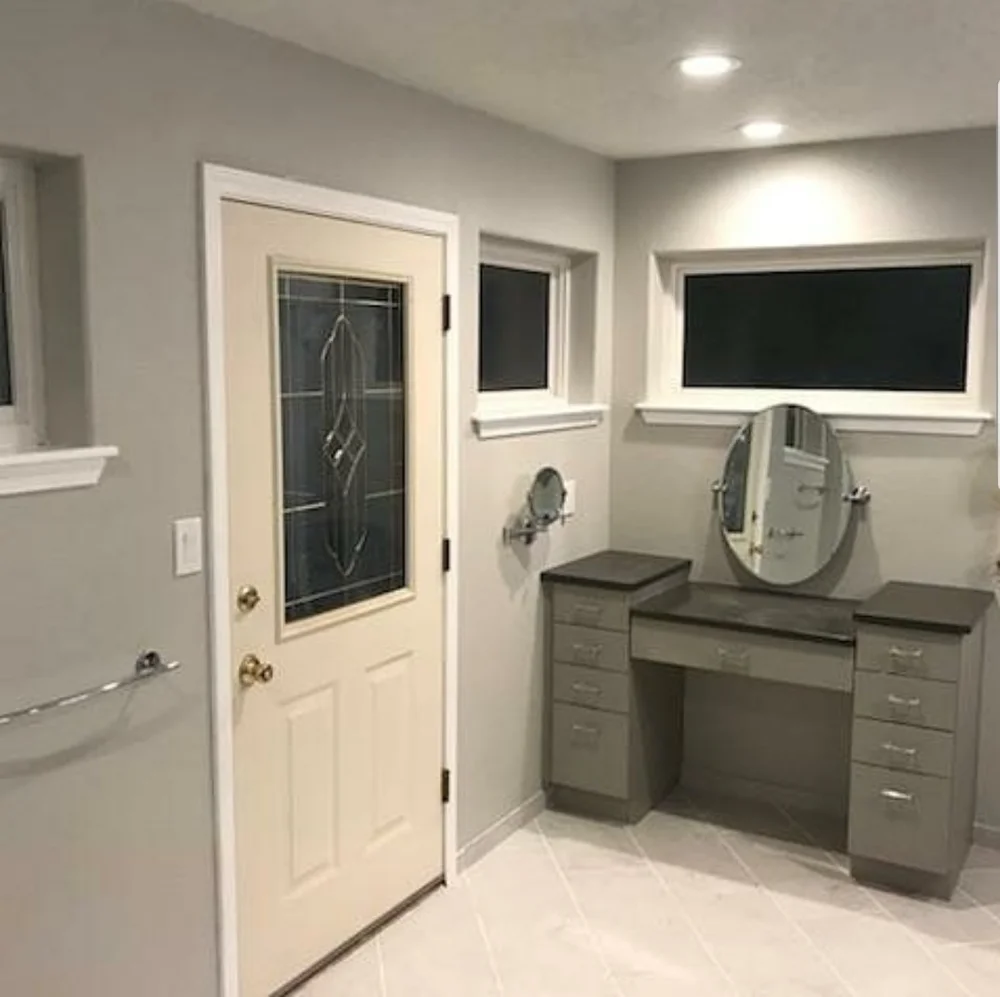 Bathroom Remodels project 13