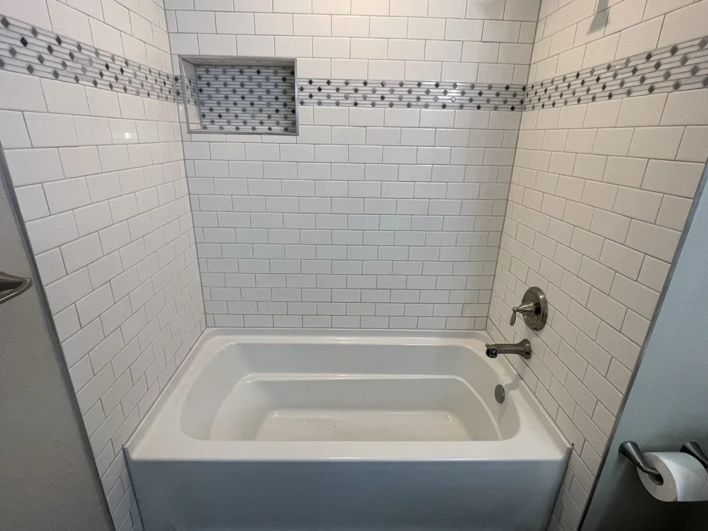 Bathroom Remodels project 30