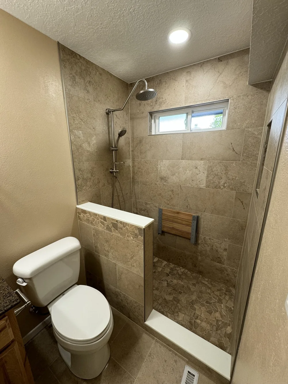 Bathroom Remodels project 35