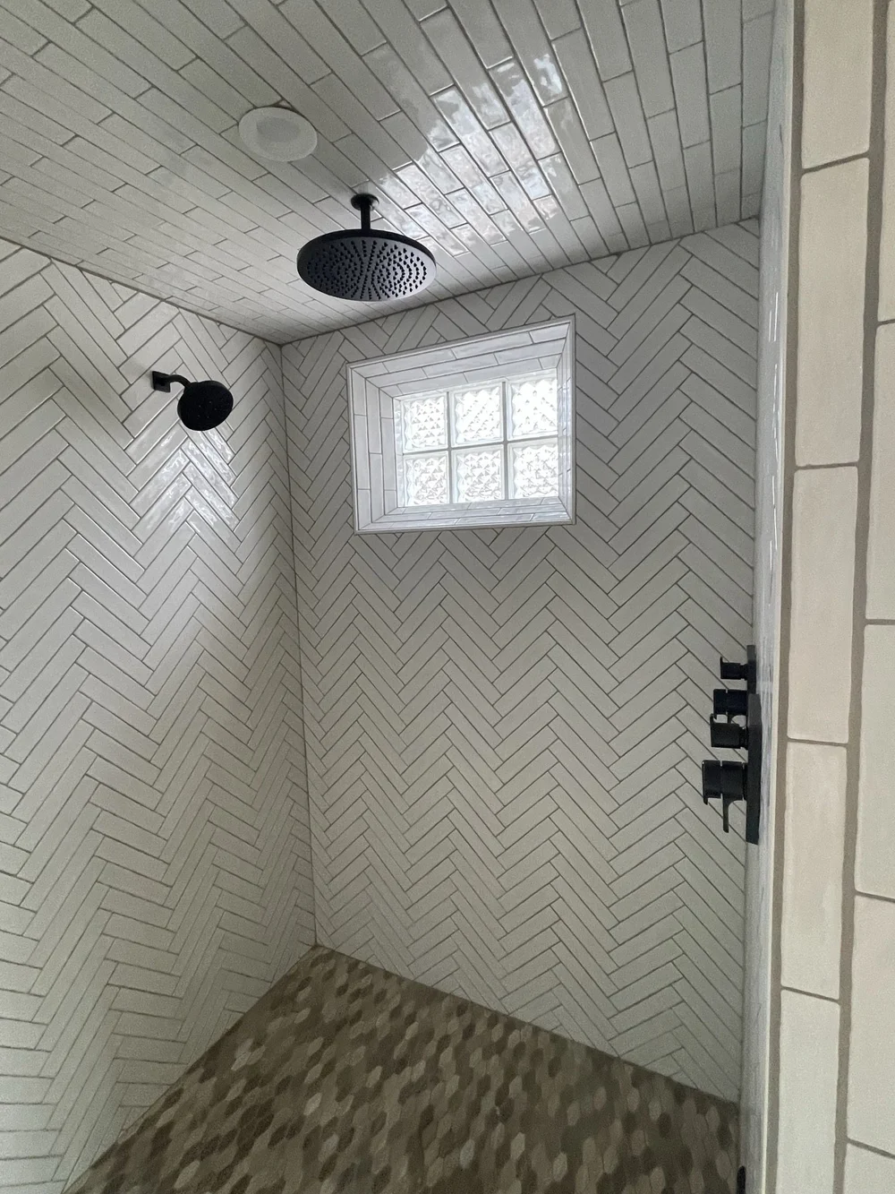 Bathroom Remodels project 47